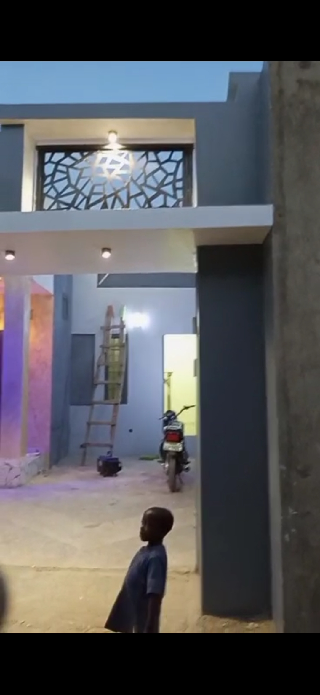 Newly built 3 bedroom bungalow with borehole and pop at hotoro bypass yandodo Street 