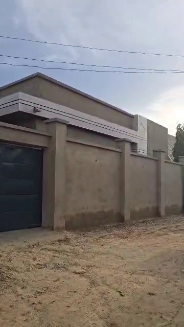 Three bedroom  for sale behind Government House Jumaat Mosque 