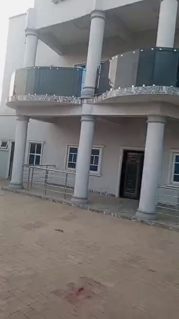 7 bedroom duplex for sale at Liyafa, Katsina State