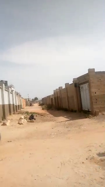 100 X 60 in modoji  near juma\'at mosque katsina