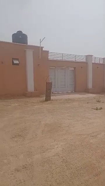 Three bedroom two parlour for rent behind Anty Ramatu, G.R.A price 3.5m