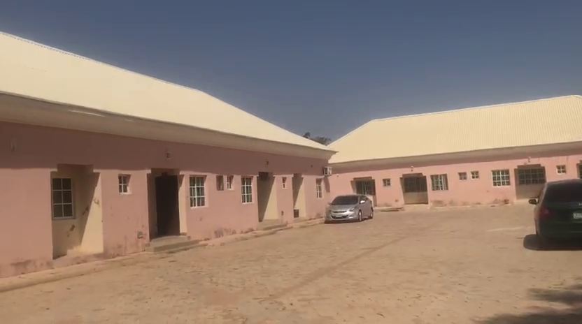 Six unit of 3 bedroom flat for sale at gidan dawa katsina at 320M